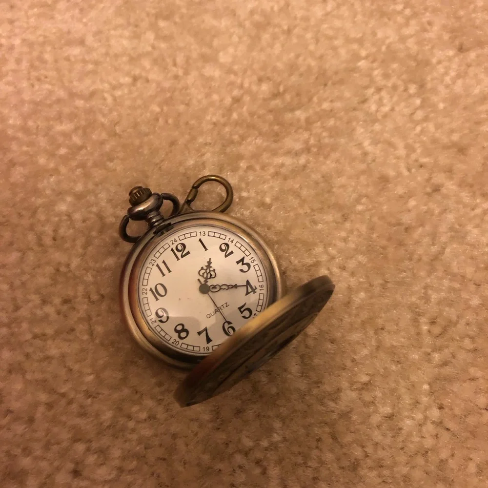 Singapore souvenirs pocket watch keychain vintage pocket watch
